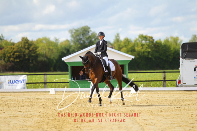 DKP44333 | Turniersportfotografie; Pferdefotografie; Dressurfotografie