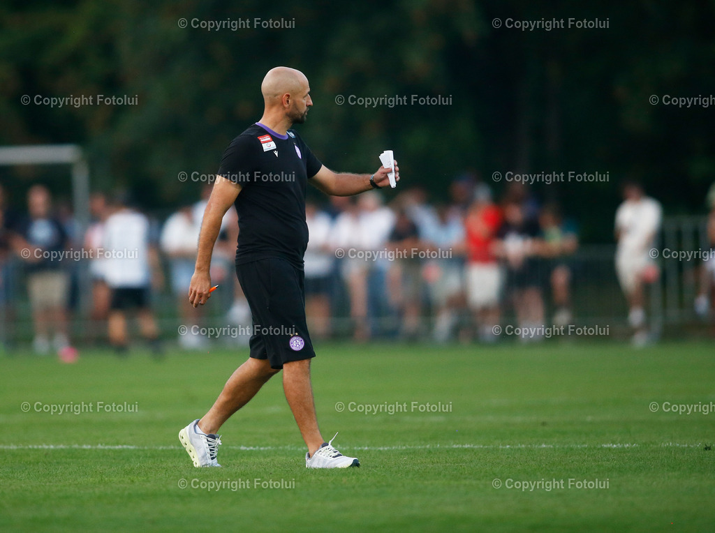 A_LUI_280824_37 | SPORT FUSSBALL UNIQA OEFB CUP 2024 2.RUNDE ASKOE OEDT-WIENER AUSTRIA 28.08.2024 IM BILD: TRAINER STEPHAN HELM  (AUSTRIA) FOTO:FOTOLUI
