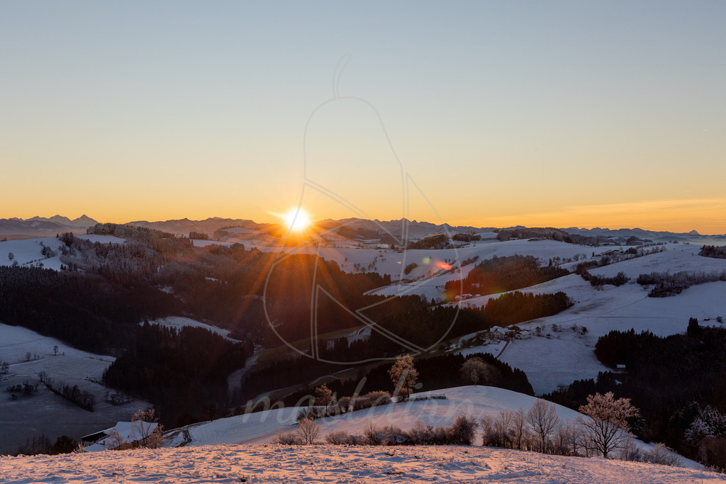 Winter am Hochkogelberg Sonnenuntergang | Ihre Fotografin im Lungau, ihre Fotografin im Mostviertel, Wandbilder Onlineshop, Imagefotos für Ihr Unternehmen,  - Realisiert mit Pictrs.com