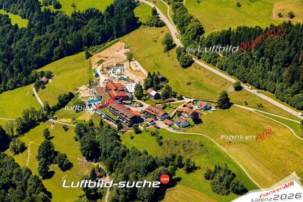 Willis Oberstaufen Bild- Das Luftbild wurde 2025 vom UL-Flugzeug heraus erstellt ( keine Drohne ) - Hochauflösende Luftaufnahme -Nicht vergleichbar mit Google Maps oder Satelittenbilder- Die Geschenkidee !Mit Lizenz und Bildrechte bestellbar
