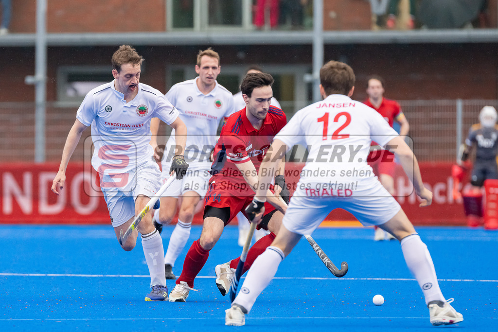 HK_20230422_107215 | 1. Bundesliga Herren Crefelder HTC - Düsseldorfer HC am 22.4.2023 Krefelder HTC ( CHTC ), Krefeld , Breucker Julius ( Crefelder HTC #2 ) , Jansen Phillip ( Crefelder HTC #12 )