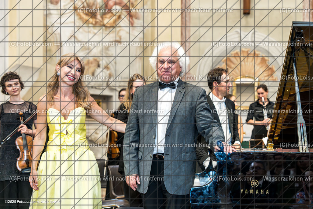 _ALP3255_Eroeffnungskonzert_Angatscheva-Henry | XLI. CHOPIN-Festival - Kartausenkirche, Fr 15. Aug. 2025, 18.00 Uhr, ERÖFFNUNGSKONZERT, Chor 'Resonans con tutti' - Chorleitung: Arlena und Waldemar Galazka, Lieder von Johann S. Bach, Anton Bruckner, Felix Mendelssohn-Bartholdy, Frédéric Chopin, Norbert Blacha, u.a., Yves Henry, Klavier - F. Chopin: Variationen über 'La ci darem la mano' op.2, Donka Angatscheva, Klavier - F. Chopin: 2. Klavierkonzert f-Moll op.21, 1. FRAUEN-KAMMERORCHESTER VON ÖSTERREICH, Dirigent: Rossen Gergov.