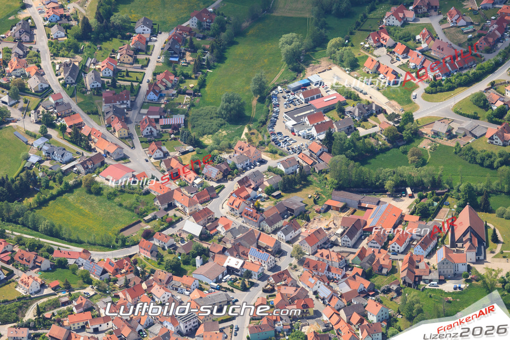 Luftbild von Kirchaich Oberaurach - Luftaufnahme wurde 2015 von https://frankenair.de mittels Flugzeug (keine Drohne) erstellt - die Geschenkidee