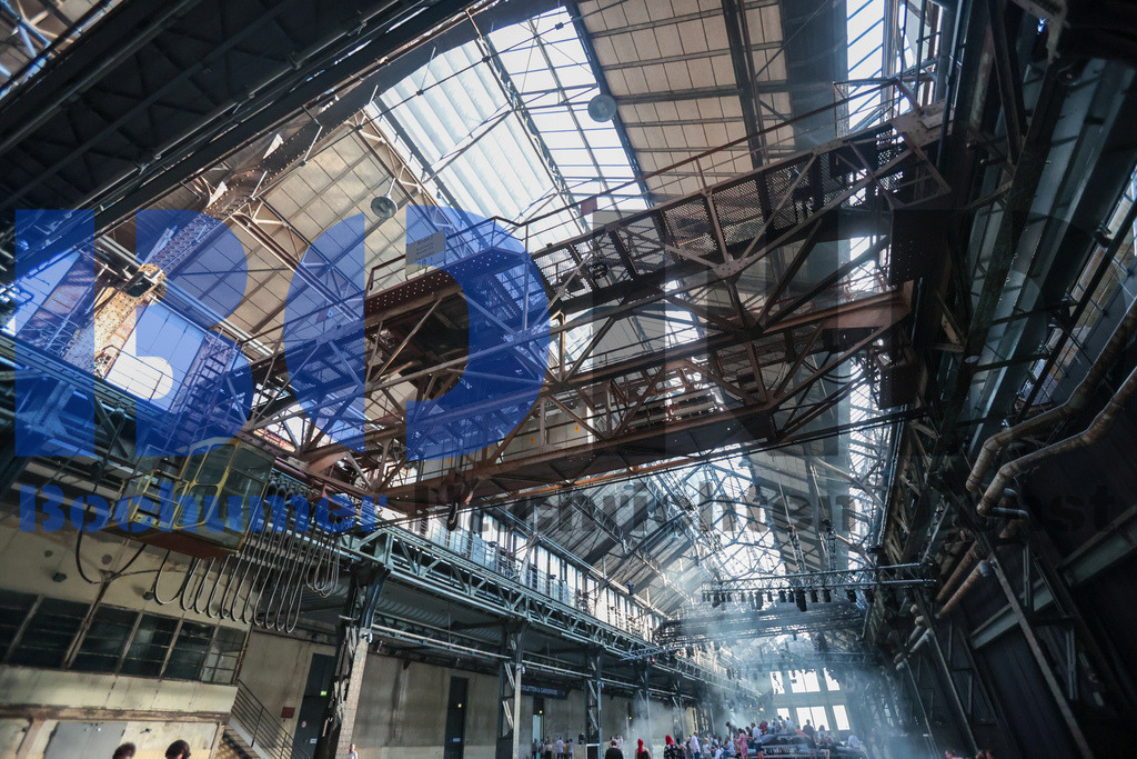 SES_BOCEXT20250626-32 | bond - Realisiert mit Pictrs.com