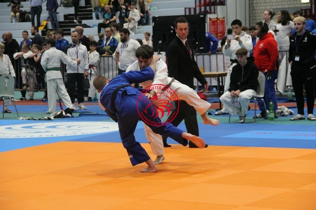 IMG_3705 | Fotos vom Adler Cup - Pictures from Adler Cup

Hier findet Ihr alle Eindrücke und großen Momente der Adler Cup Wochenenden. Here you will find all impressions and great moments of the Adler Cup weekends. - Realisiert mit Pictrs.com