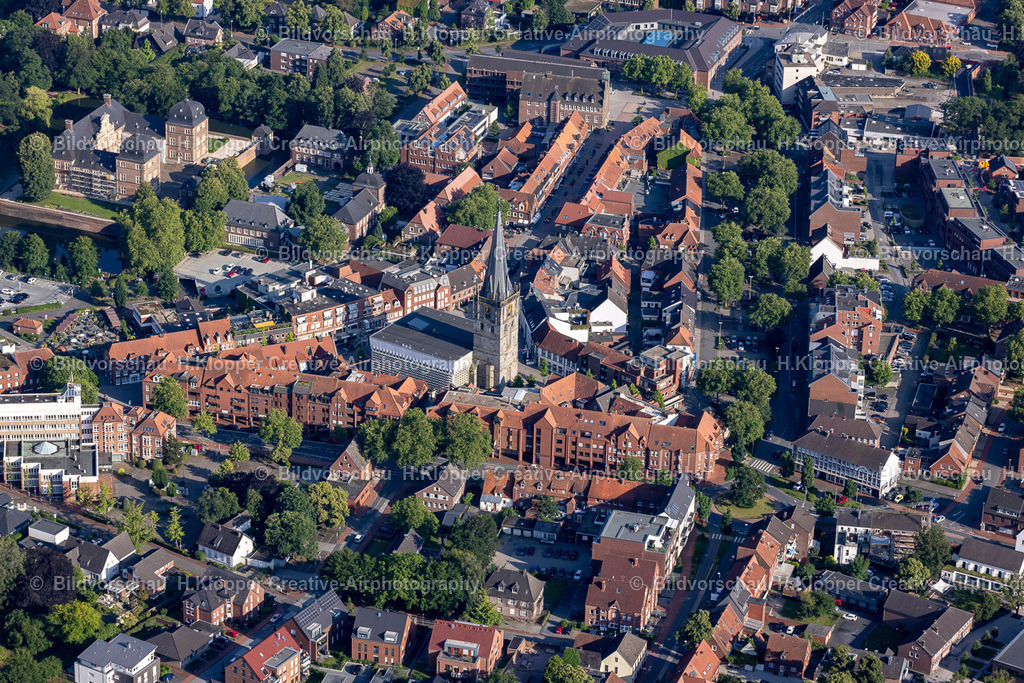 luftbilder-ahaus-kreis Borken-9895 | Luftbild Stadt Ahaus und Wasserschloss Ahaus - Realized with Pictrs.com