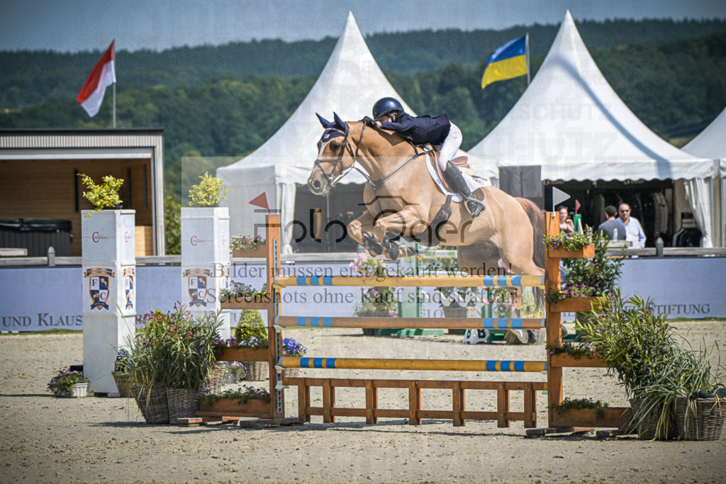 DOS_1806 | Entdecke hochwertige Reitturnierfotos von Foto Oger. Professionell, emotional und authentisch – jetzt Lieblingsmomente im Shop bestellen.Deutschlandweite Turnierfotografie. - Realisiert mit Pictrs.com