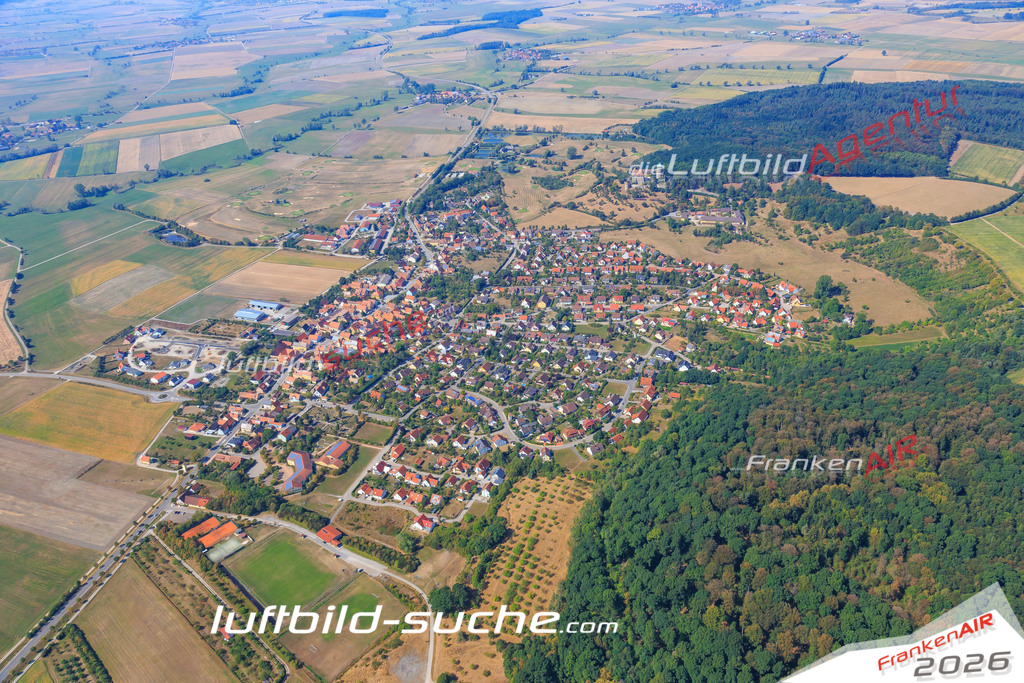 Luftbild von  Colmberg - Luftaufnahme wurde 2016 von https://frankenair.de mittels Flugzeug (keine Drohne) erstellt - die Geschenkidee