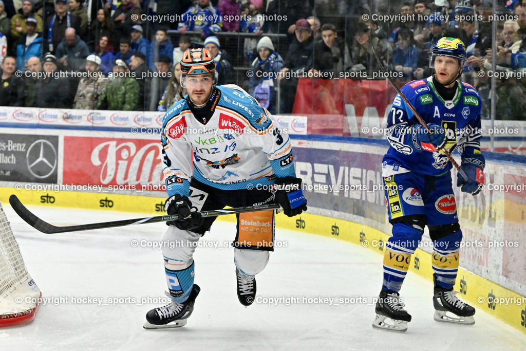 EC IDM Wärmepumpen VSV vs. STEINBACH BLACK WINGS LINZ  | #3 Moro Gregory Lee BLACK WINGS LINZ, #72 HUGHES John EC VSV, EC IDM Wärmepumpen VSV vs. STEINBACH BLACK WINGS LINZ , EC IDM Wärmepumpen VSV vs. STEINBACH BLACK WINGS LINZ  am 28.01.2025 in Villach (Stadthalle Villach), Austria, (Photo by Bernd Stefan)