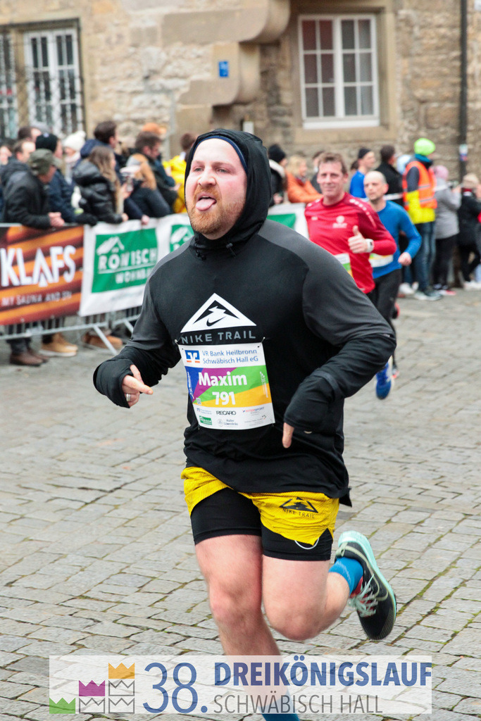 10km VR Bank Hauptlauf | 3 Koenigslauf 2024 10km VR Bank Hauptlauf - Realisiert mit Pictrs.com