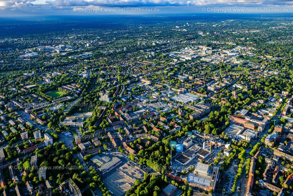 Hamburg_Wandsbek_Am_Neumarkt_Gewerbegebiet_ELS_0135040823 | HAMBURG 04.08.2023 Industrie- und Gewerbegebiet am Neumarkt im Ortsteil Wandsbek in Hamburg, Deutschland. // Industrial and commercial area on Neumarkt in the district Wandsbek in Hamburg, Germany. Foto: Martin Elsen