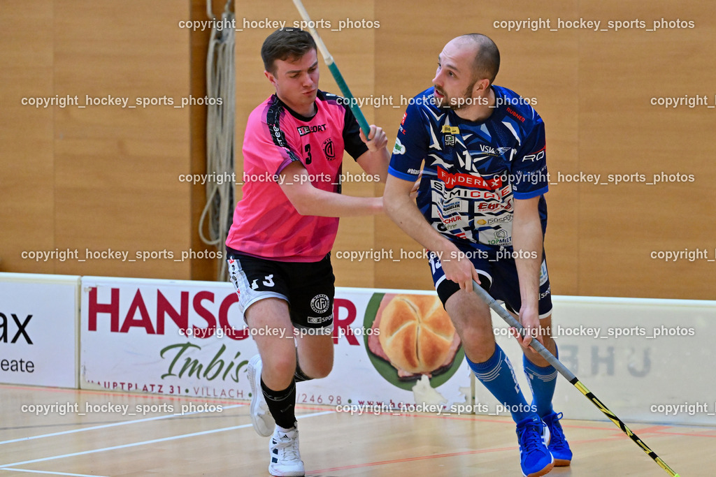 VSV Unihockey vs. Wiener Floorballferein 6.4.2024 | #13 Vincent Hähnig Wiener Floorballverein, #13 Jan Sláma VSV Unihockey, VSV Unihockey vs. Wiener Floorballferein 6.4.2024, VSV Unihockey vs. Wiener Floorballferein  am 06.04.2024 in Villach (Ballspielhalle St. Martin), Austria, (Photo by Bernd Stefan)