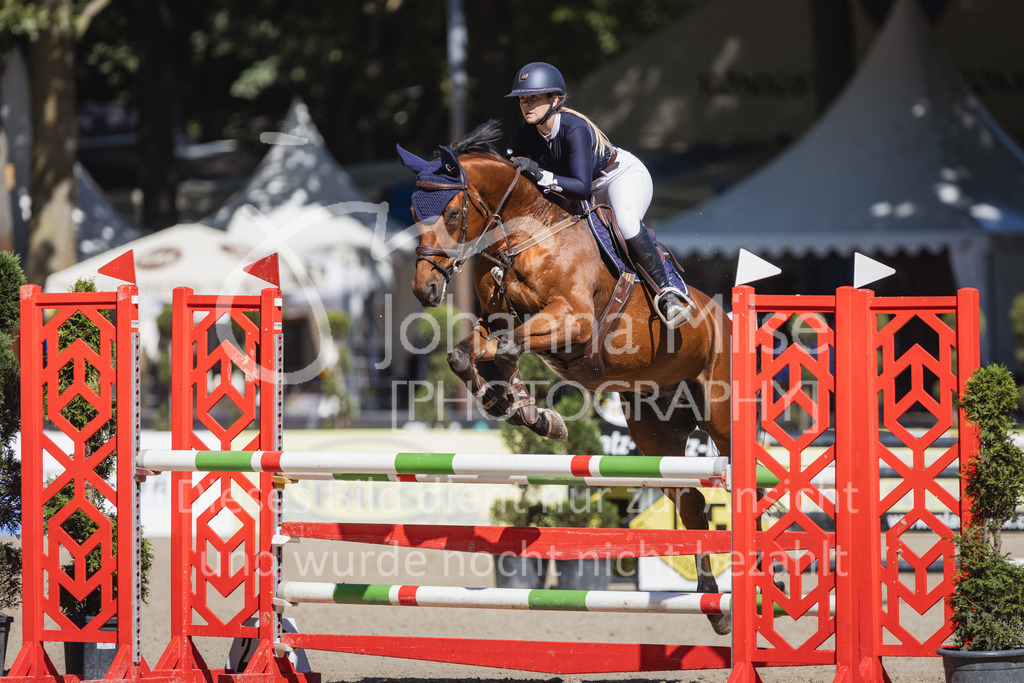 230909_OWLCh_Amateur-S-708 | Deine schönsten Turniermomente als professionelle Fotos! Entdecke hochwertige Pferdesport-Fotografie im Online-Shop. Jetzt Fotos finden & bestellen!
