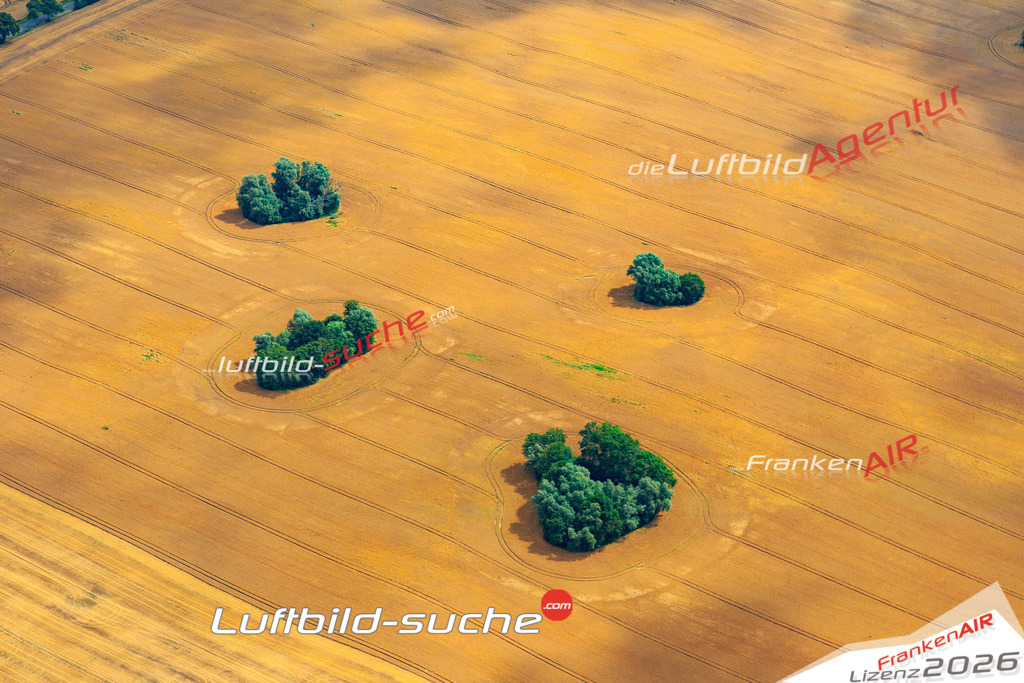Die Luftaufnahme der Stadt Leezen wurde vom UL-Flugzeug heraus erstellt ( keine Drohne )- hohe Auflösung für beste Qualität