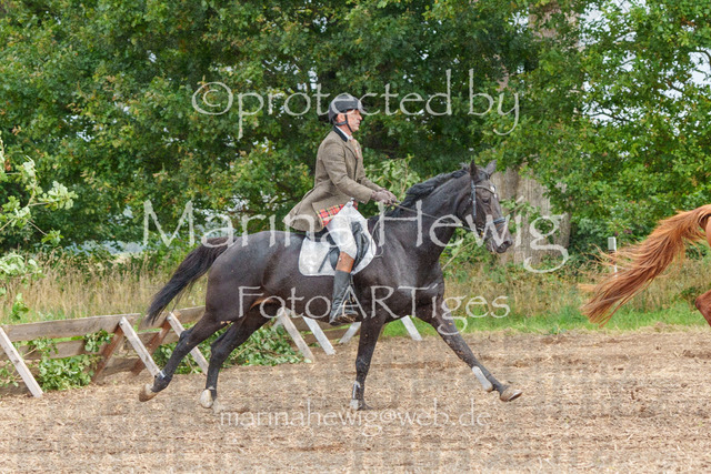 Jagd Perdoel_MarinaHewigMCH04327 | Fotografie, FotoArt, PferdesportArt, Pferdesportfotografie, Landschaftsfotografie, Reisefotografie, Reise, Pferde - Realisiert mit Pictrs.com