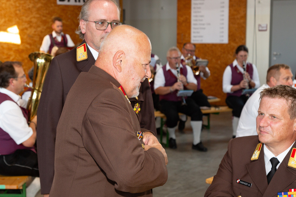 Festakt_003 | Fotodoku des Festaktes im FF-Haus Loosdorf anlässlich der Auszeichnung der Helfer und Hilfsorganisationen  der Hochwasserkatastrophe September 2024