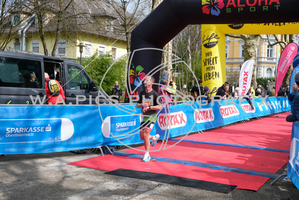 ..... | AUSTRIA, Wels, 30.03.25, ALOHA Wels Halbmarathon, Image Shows: , Foto: Wapics/RING M.
