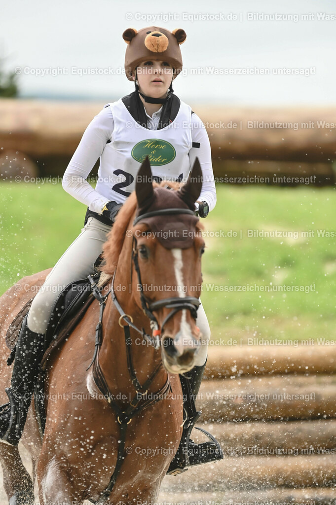 20230513_CCI2_Section2_Gelände_0375 | equistock