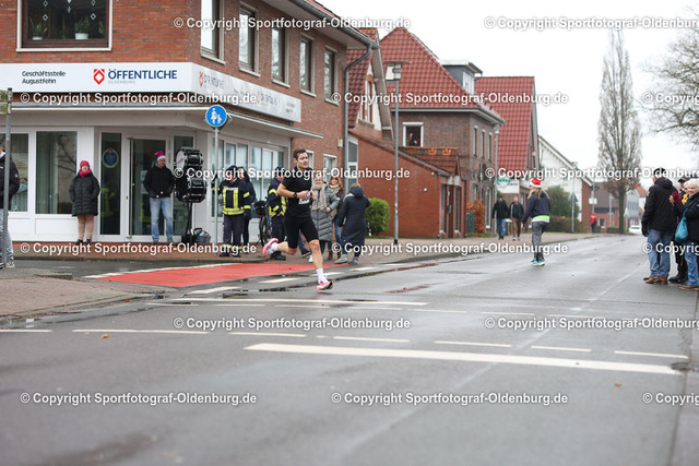 WMLA2316 | Bildershop "Sportfotograf-Oldenburg" mit Fotos von Sportevents in Oldenburg und Umzu. - Realisiert mit Pictrs.com