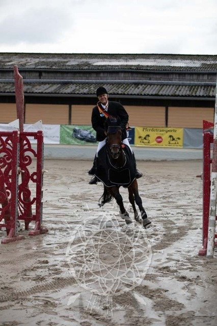 2B4A3411 | pixelfaenger - Realisiert mit Pictrs.com