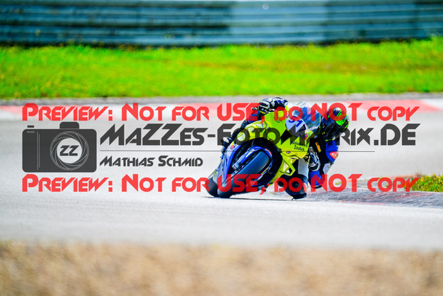 MaZZes_FotoMatrix_240911_6007705_8245 | ROT