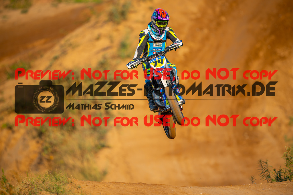 MaZZes-Fotomatrix-20260815-598779 | ROOKIES