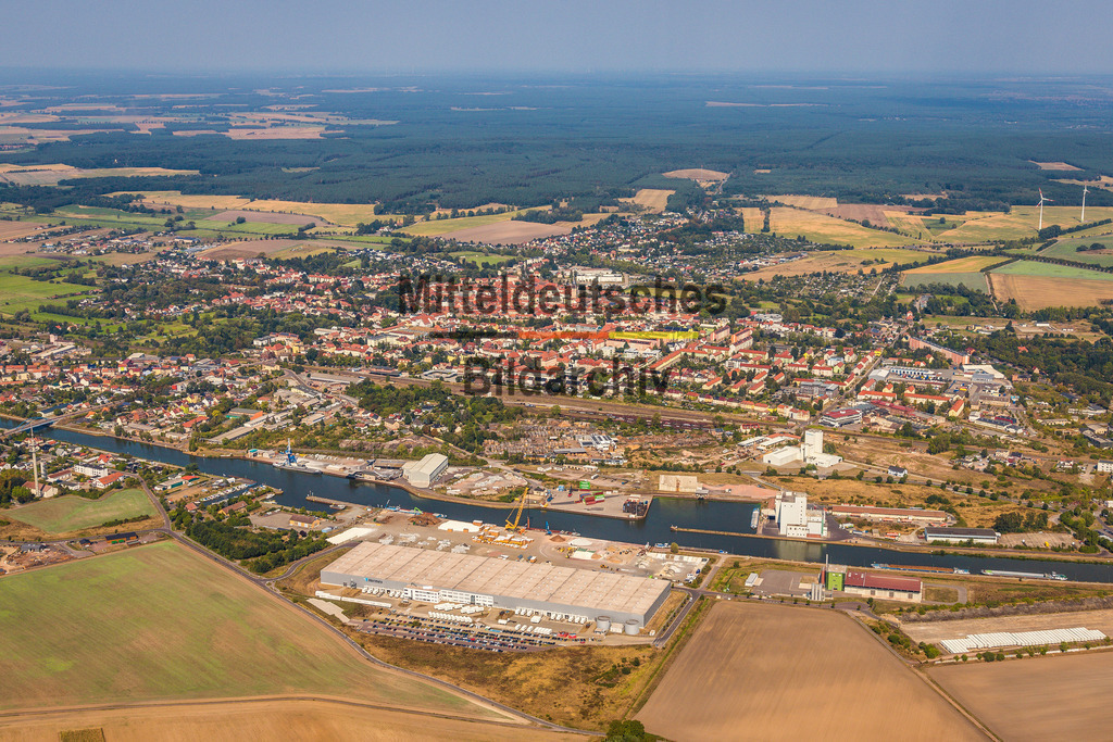 14_Haldensleben_Süd_Hafen_Hermes-Fulfilment-2391 | Haldensleben - Realisiert mit Pictrs.com