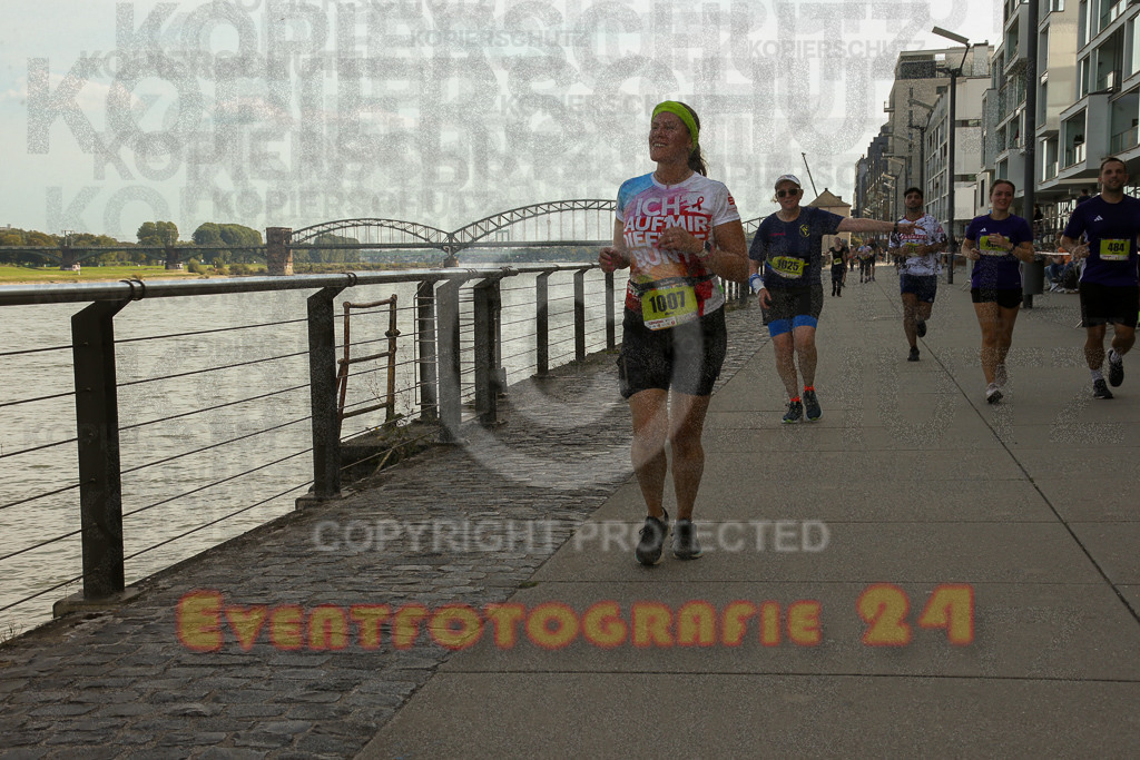 250920_1455_EX1_8237 | Sportfotografie im Rhein-Sieg Kreis, Köln, Bonn, NRW, Rheinland Pfalz, Hessen, etc. Unser Tätigkeitsfeld umfasst den Laufsport vom Volkslauf über den Marathon, Duathlon, Triathon bis zum Ultralauf wie Kölnpfad Ultra oder Schindertrail.
