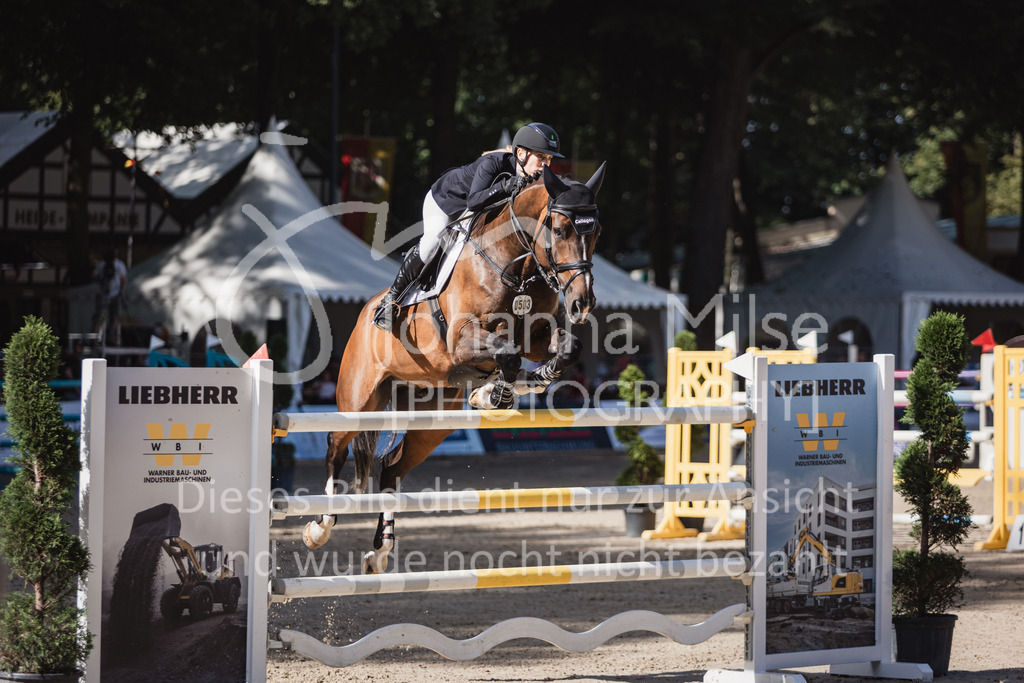 230910_OWLCh_GroßerPreis-635 | Deine schönsten Turniermomente als professionelle Fotos! Entdecke hochwertige Pferdesport-Fotografie im Online-Shop. Jetzt Fotos finden & bestellen!