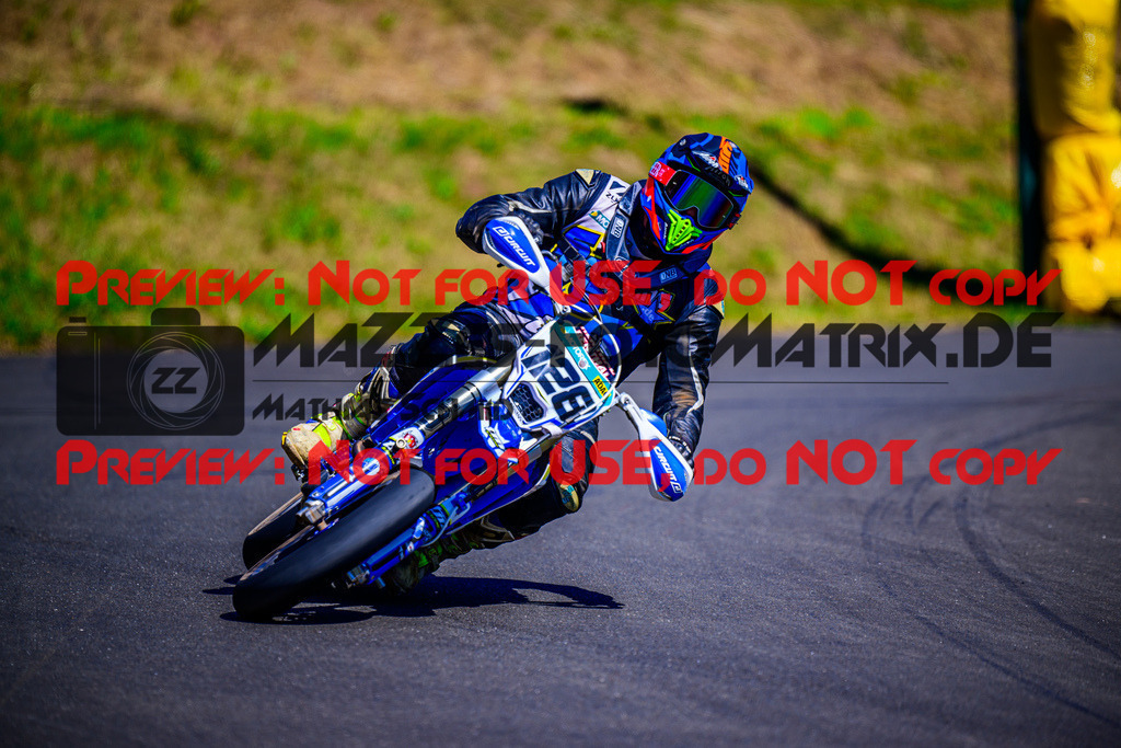 MaZZes_FotoMatrix_240816_6007705_9126 | UE40