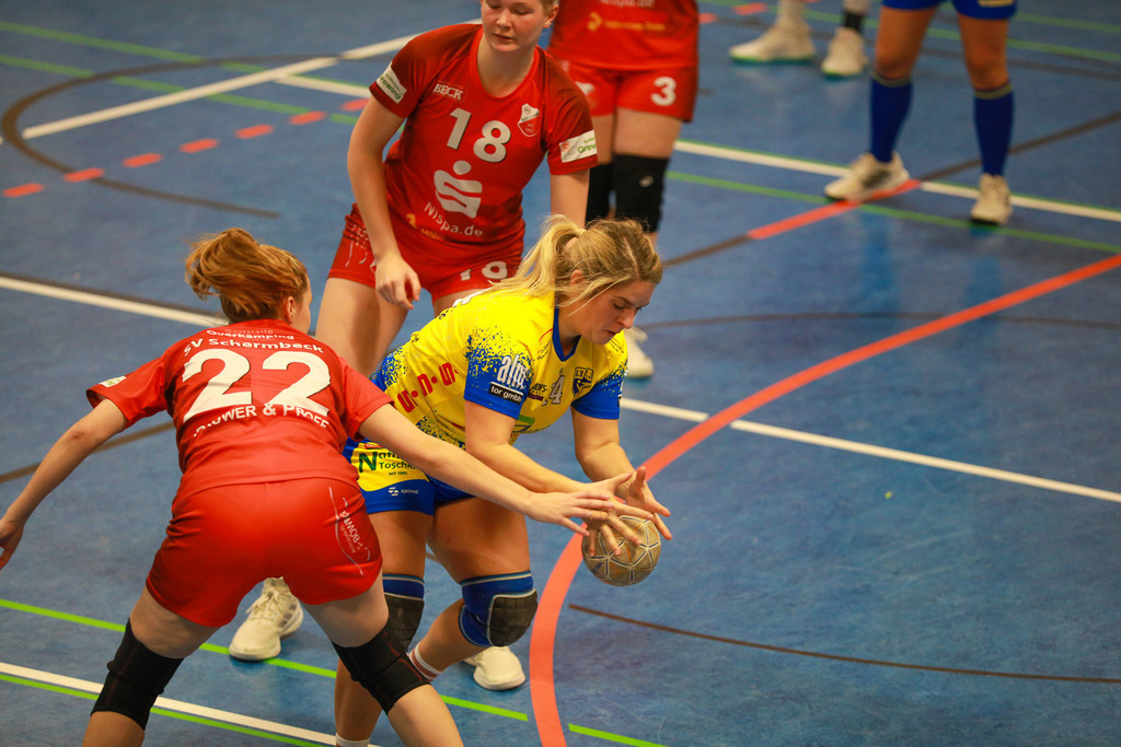 SvSchermbeck_SVN_061225_098 | Bildergalerie von Sport-Ereignissen aber auch von weiteren spannenden Dingen - nicht nur vom Niederrhein. In Anlehnung an den bekannten Spruch von Hanns Dieter Hüsch heißt das Motto: "Niederrhein ist überall".  - Realisiert mit Pictrs.com