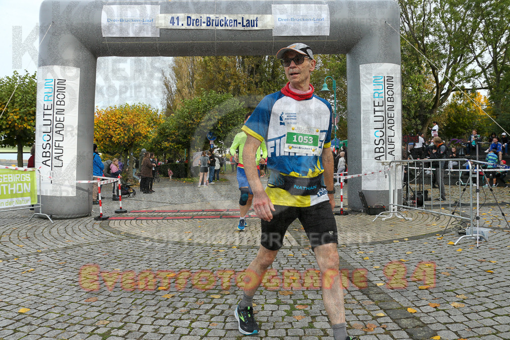 241020_1107_EX1_1113 | Sportfotografie im Rhein-Sieg Kreis, Köln, Bonn, NRW, Rheinland Pfalz, Hessen, etc. Unser Tätigkeitsfeld umfasst den Laufsport vom Volkslauf über den Marathon, Duathlon, Triathon bis zum Ultralauf wie Kölnpfad Ultra oder Schindertrail.