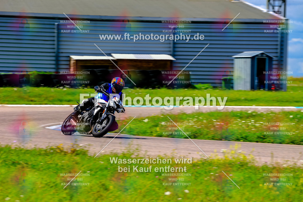 093-6272 | Hier findet Ihr Bilder von Touristenfahrten auf der Nürburgring Nordschleife oder von anderen Veranstaltungen die ich besucht habe. Viel Spass beim Durch Schauen 