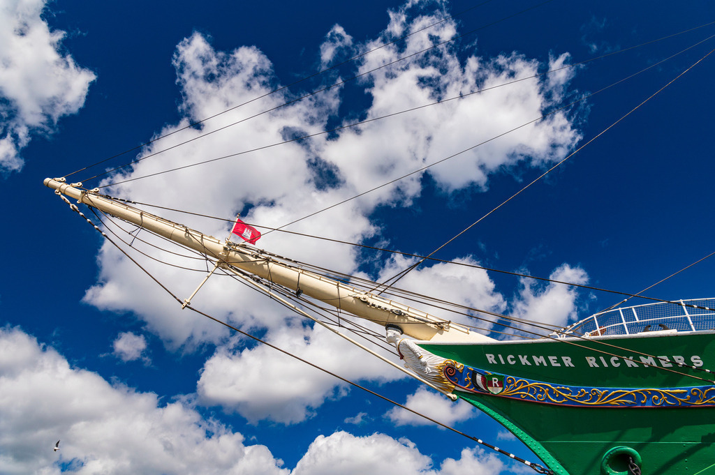 2023_08_10_HH-LANDUNGSBRUECKEN_MCP1026 | Hochwertig gedruckte Fotografien für die Wand, als Kalender und zum Verschenken. Hamburg & Norddeutschland und überall wo ich mit der Kamera unterwegs war.