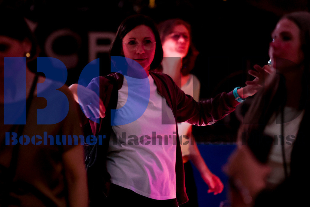 Maiabendfest 2024 {date} -  | {headline}



(Foto: Sebastian Sendlak / BOND)

 - Realisiert mit Pictrs.com