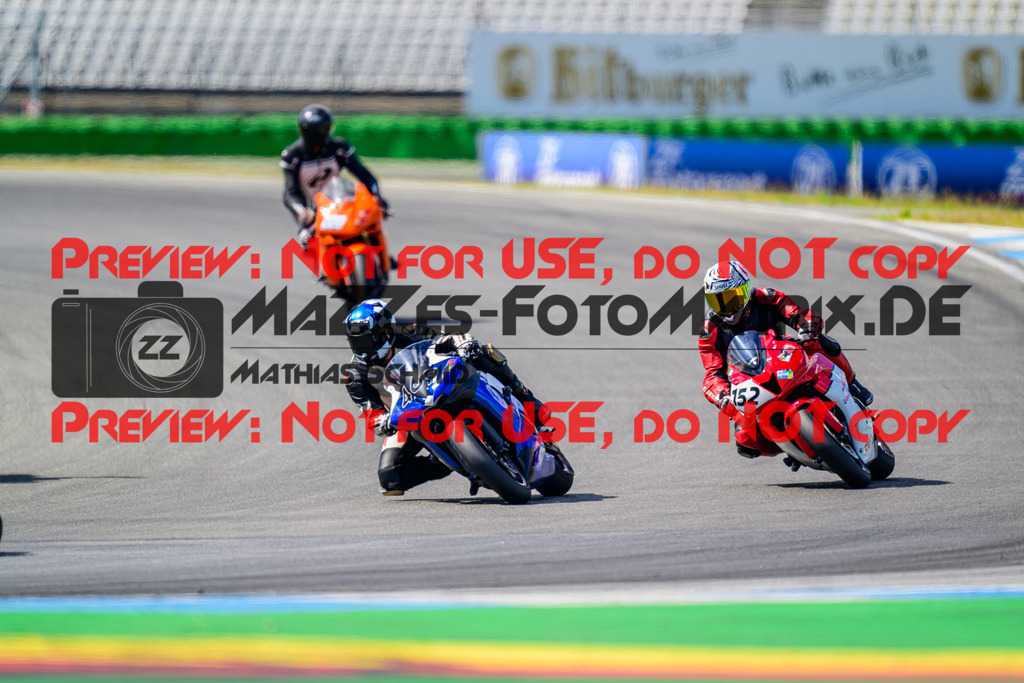 MaZZes_FotoMatrix_240615_6007705_4554 | ROT