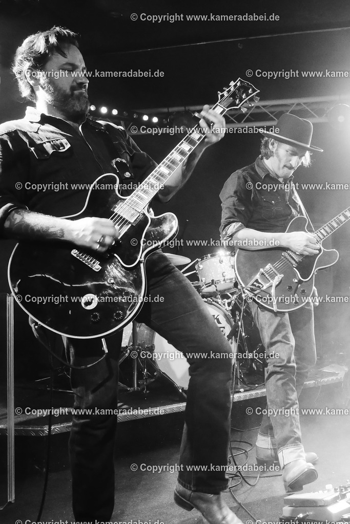 Konzert : Black Bottle Riot am 14.11.2025 im Rare Guitar in Münster | Konzert : Black Bottle Riot am 14.11.2025 im Rare Guitar in Münster - Realisiert mit Pictrs.com