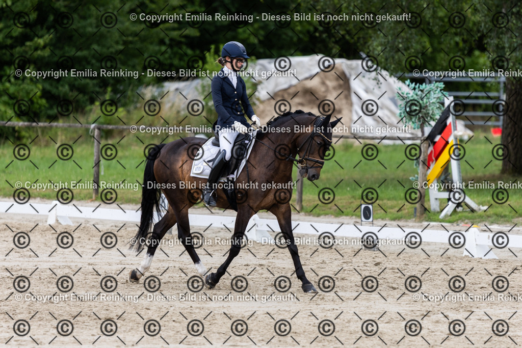 CL5A8448 | Emilia Reinking Fotografie - Realisiert mit Pictrs.com