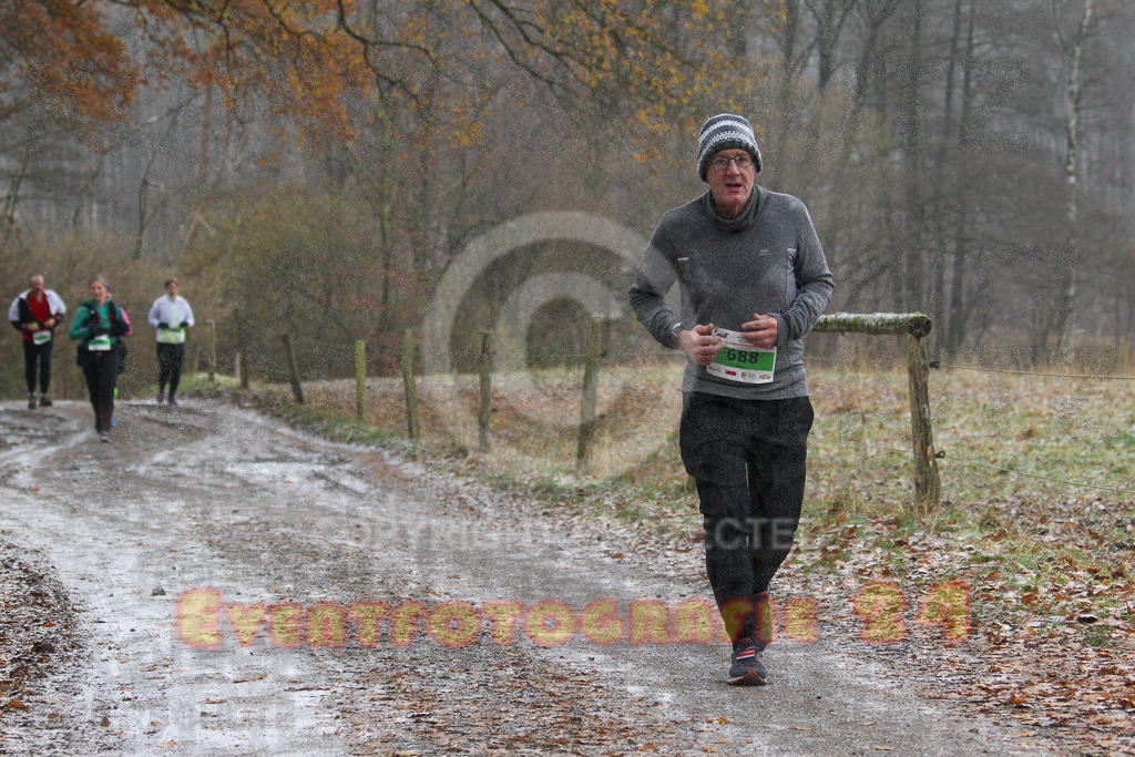 221211_1109_EV4_4906 | Sportfotografie im Rhein-Sieg Kreis, Köln, Bonn, NRW, Rheinland Pfalz, Hessen, etc. Unser Tätigkeitsfeld umfasst den Laufsport vom Volkslauf über den Marathon, Duathlon, Triathon bis zum Ultralauf wie Kölnpfad Ultra oder Schindertrail.