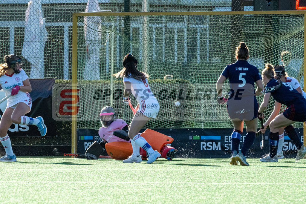BHC Damen - DHC 3-4 3.11.24 SG-0951 | Hockey,Sport,Fieldhockey,1.Bundesliga,2.Bundesliga,Sportfotografie,Shop,Sportphotography,Feldhockey,Hockeyliga