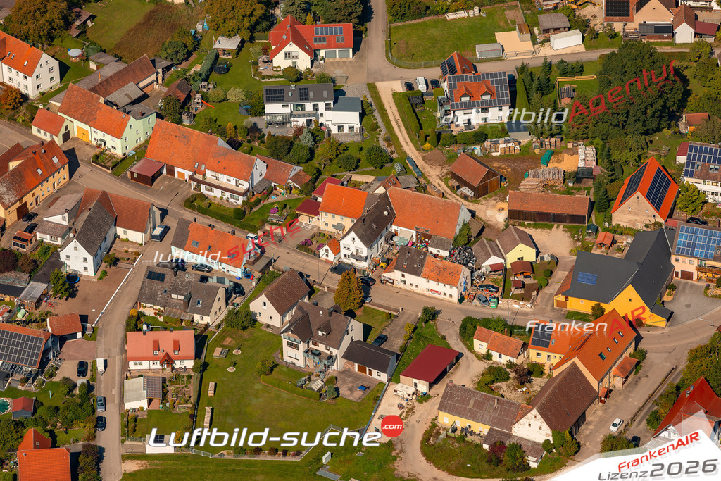 Luftaufnahme  Neuses  Burgoberbach Das Luftbild wurde 2025 vom UL-Flugzeug heraus erstellt ( keine Drohne ) - Hochauflösende Luftaufnahme -Nicht vergleichbar mit Google Maps oder Satelittenbilder- Die Geschenkidee !Mit Lizenz und Bildrechte bestellbar