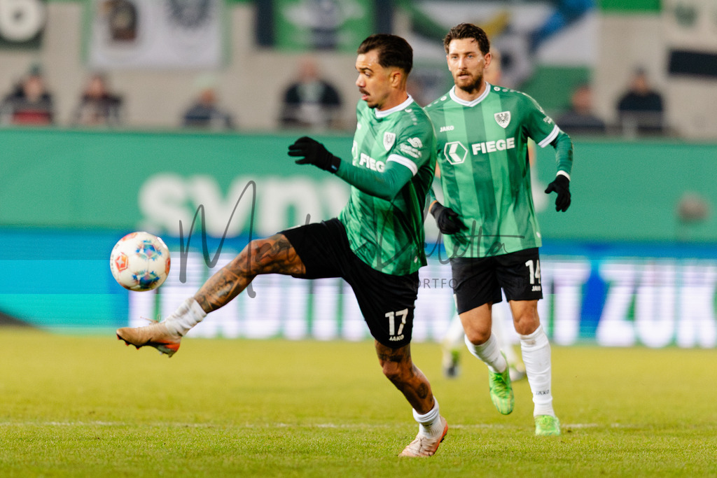 2. Bundesliga, Saison 2025/26, 15. Spieltag: SC Preußen Münster - Hannover 96 | Münster, 05.12.2025: 2. Bundesliga, 15. Spieltag, SC Preußen Münster gegen Hannover 96 im LVM-Preußenstadion in Münster. Foto: sportfotografie.ms | Markus Paletta - Realisiert mit Pictrs.com