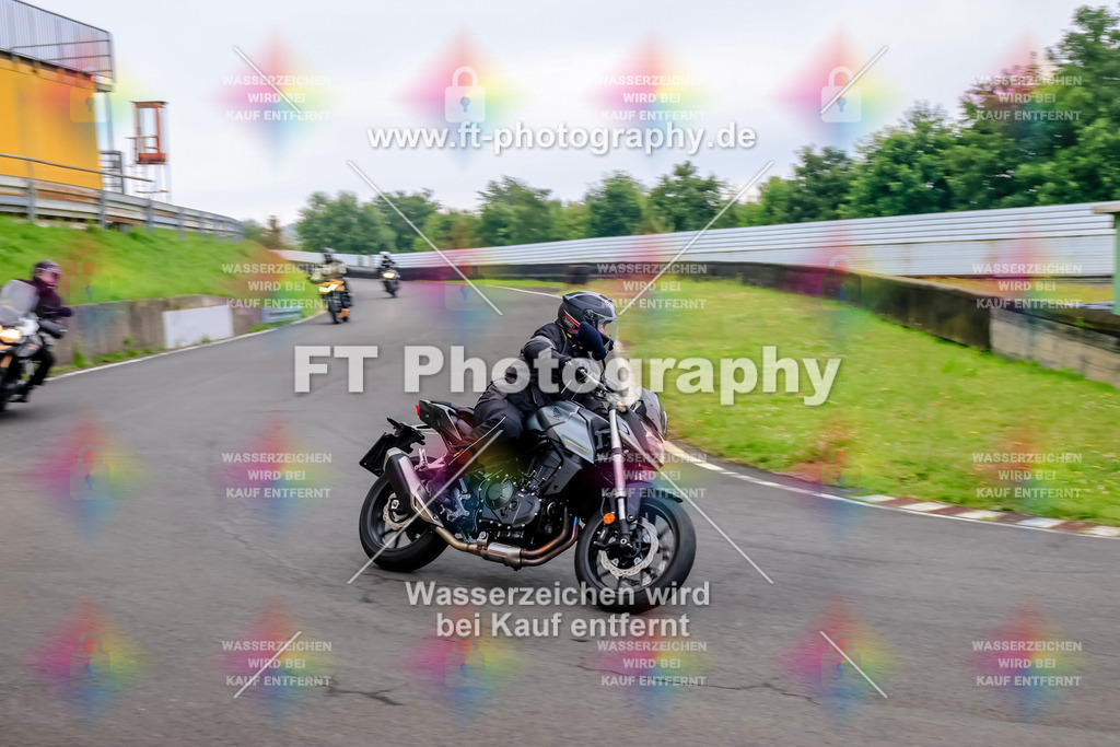 _TCM3071 | Hier findet Ihr Bilder von Touristenfahrten auf der Nürburgring Nordschleife oder von anderen Veranstaltungen die ich besucht habe. Viel Spass beim Durch Schauen 