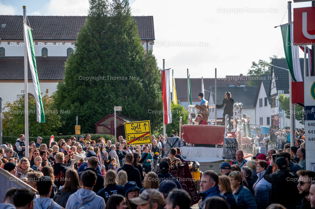 DSC_3045 | ble, Einhausen Giggelkerwe, Kerweumzug, Fußgruppe der Gruppe Chief,  , , Bild: Thomas Neu