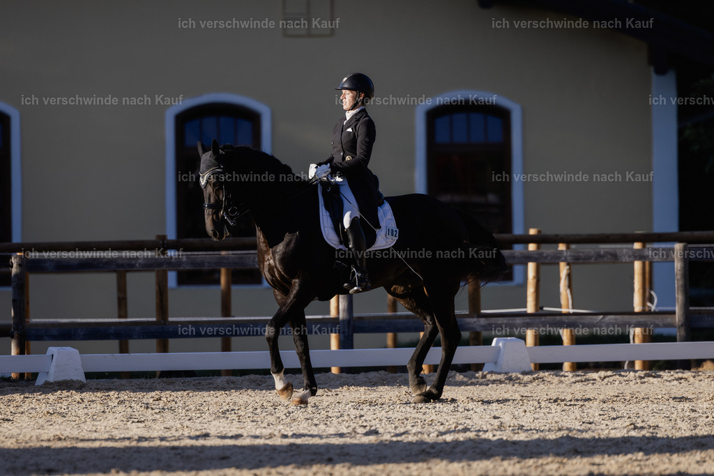 FHC2026_P09_182_19341 | Fichtenhof Classics 2026 – Grand Prix de Dressage - VOLTAIRE Design Preis, Reitanlage Fichtenhof, Sch ftlarn