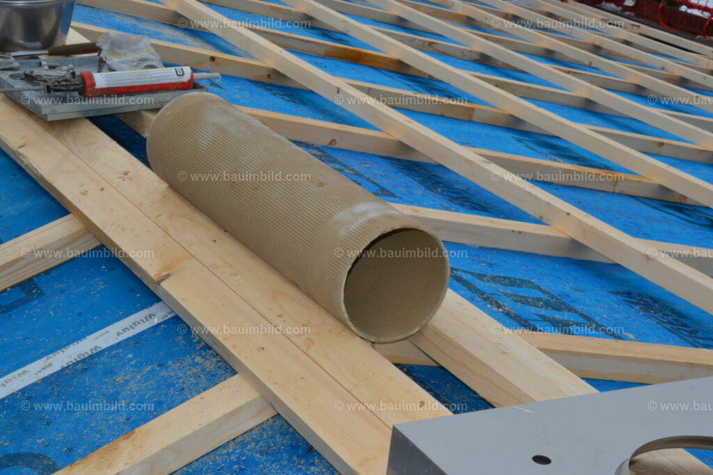 bib-lg08-schornstein-0046 | Nach LV-Leistungsgruppen sortierte Detailfotos über den Bau eines Hauses. Alle Hausbau-Bilder direkt vom Urheber und Autor der Website Haus-Selber-Bauen.com