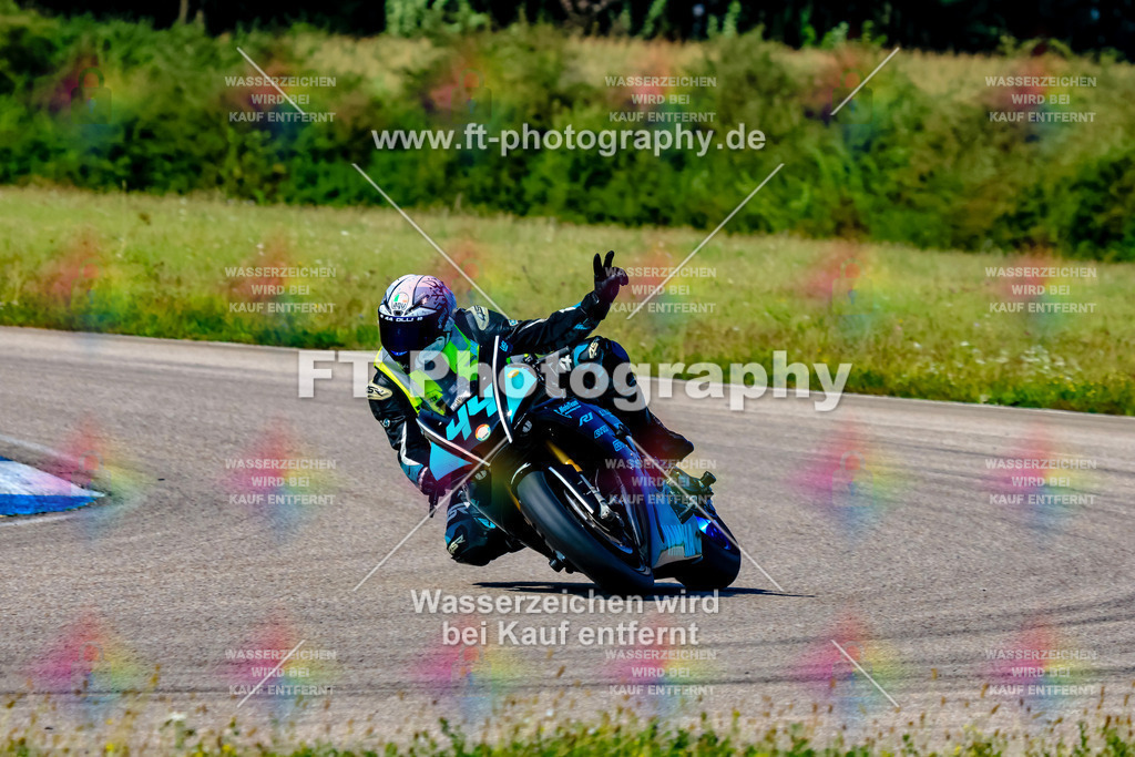 044-3699 | Hier findet Ihr Bilder von Touristenfahrten auf der Nürburgring Nordschleife oder von anderen Veranstaltungen die ich besucht habe. Viel Spass beim Durch Schauen 