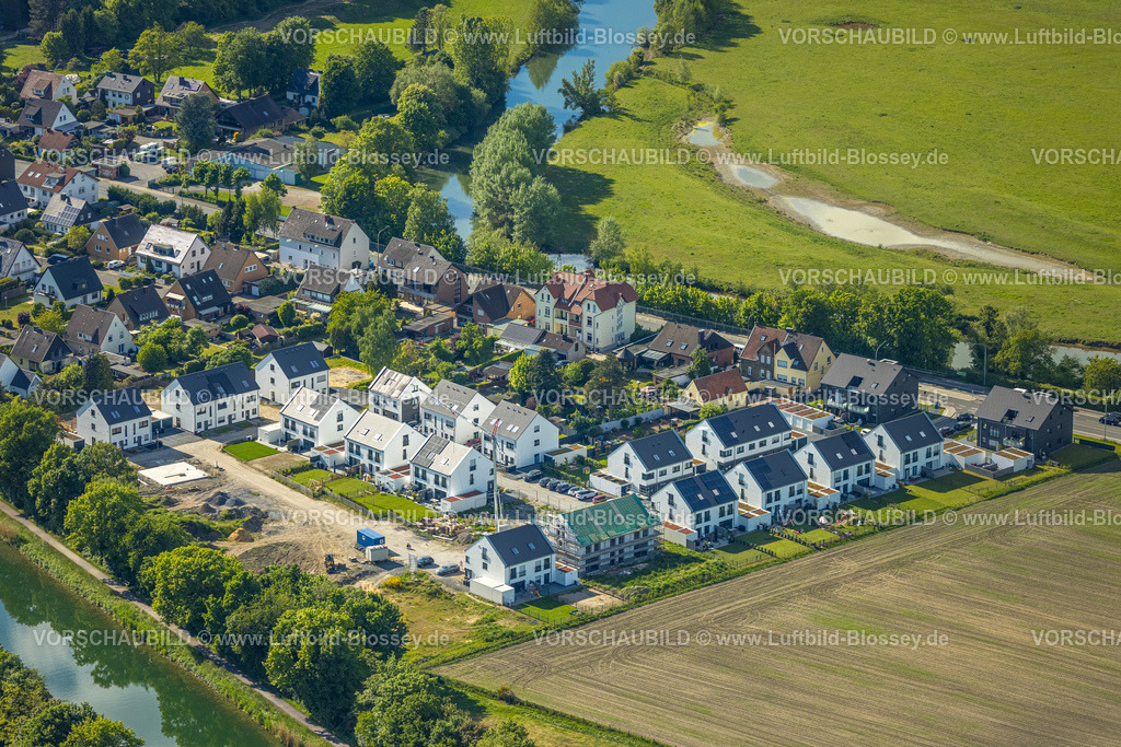 Hamm250500871 | Luftbild, Neubaugebiet für Wohnhäuser Im Fuchswinkel an der Lippestraße / Friedrichsfeld zwischen Fluss Lippe und Datteln-Hamm-Kanal, Uentrop, Hamm, Ruhrgebiet, Nordrhein-Westfalen, Deutschland