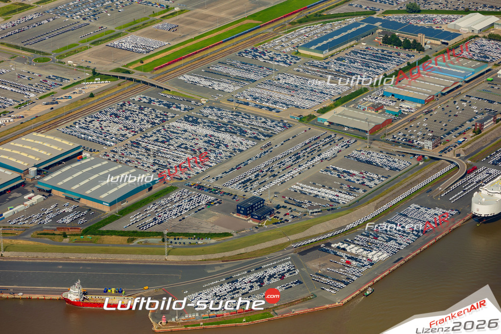Larrelt Emden Bild- Das Luftbild wurde 2025 vom UL-Flugzeug heraus erstellt ( keine Drohne bzw. Drohnenaufnahme ) - Hochauflösende Luftaufnahme -Nicht vergleichbar mit Google Maps oder Satelittenbilder- Die Geschenkidee !Mit Lizenz und Bildrechte bestellbar - CC