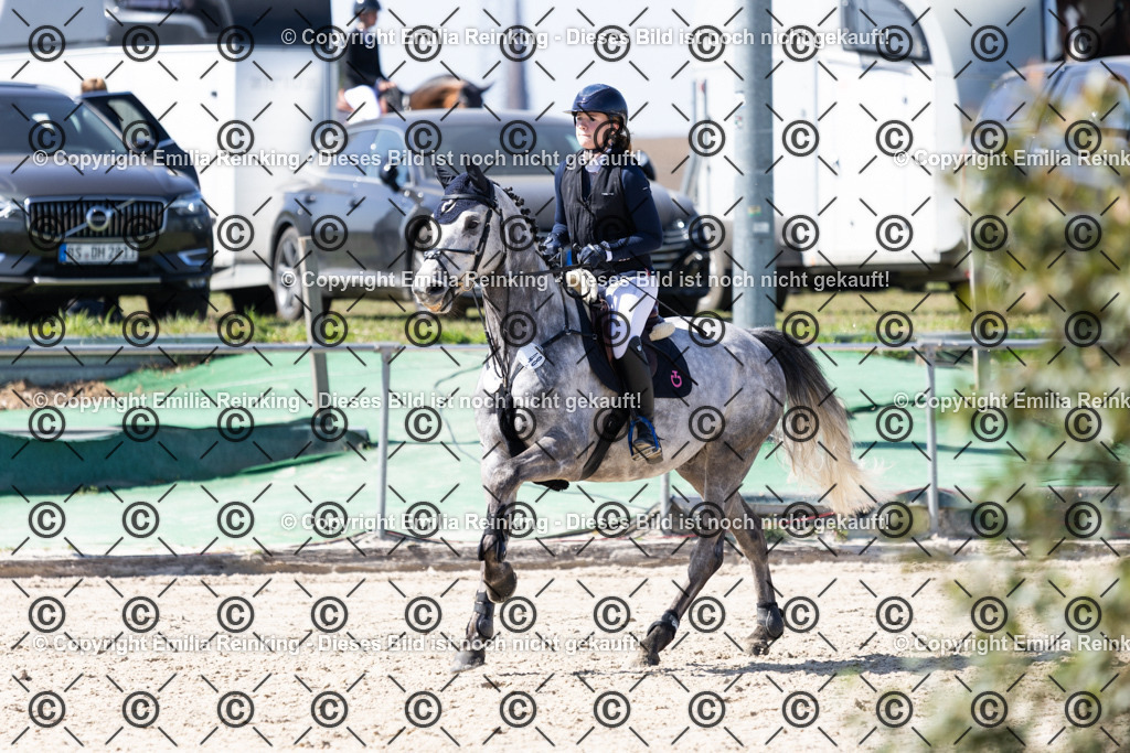 CL5A5620 | Emilia Reinking Fotografie - Realisiert mit Pictrs.com